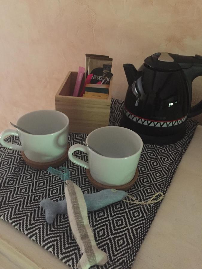 La Petite Sardine Bed and Breakfast Lirac Buitenkant foto