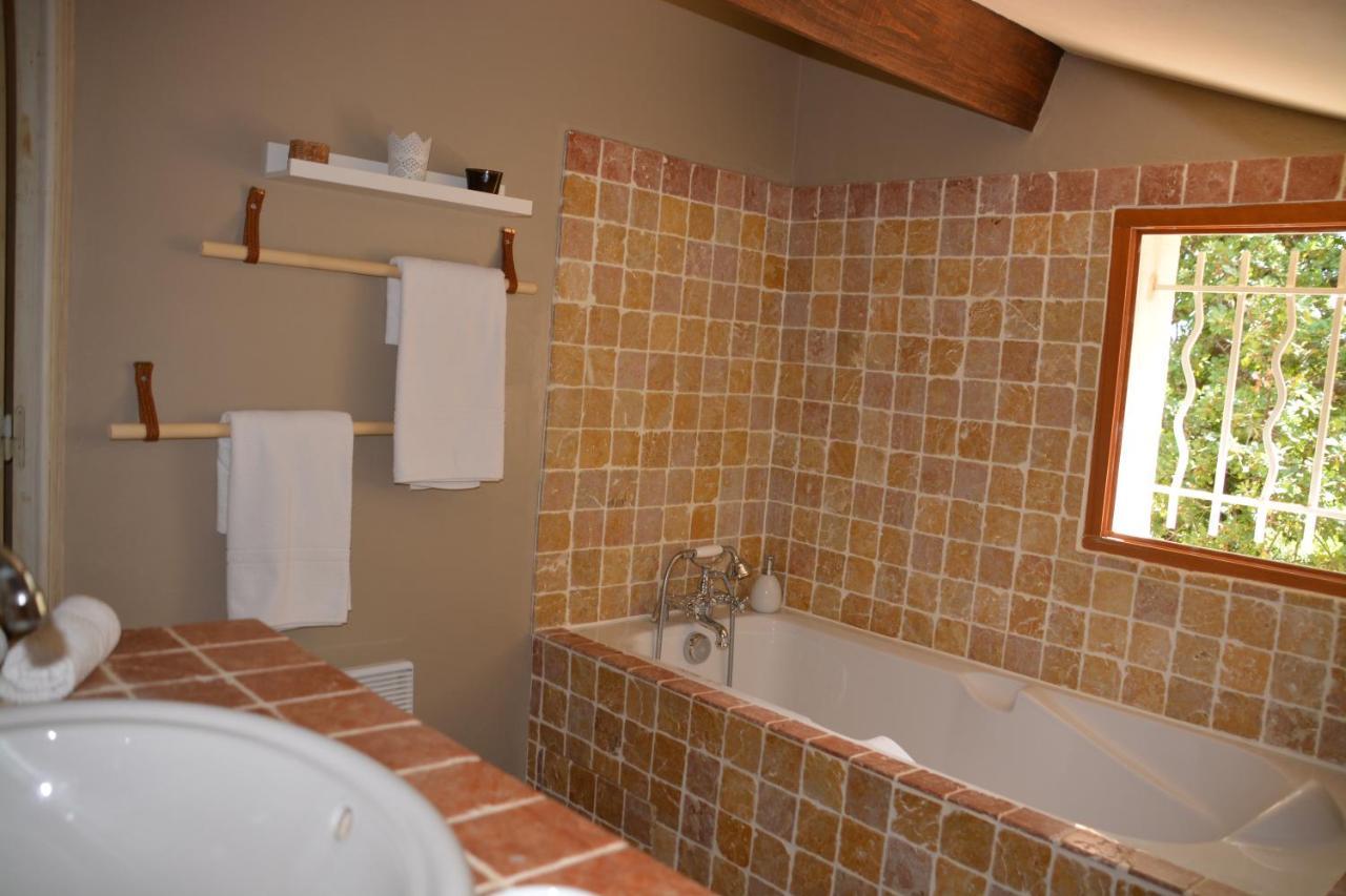 La Petite Sardine Bed and Breakfast Lirac Buitenkant foto